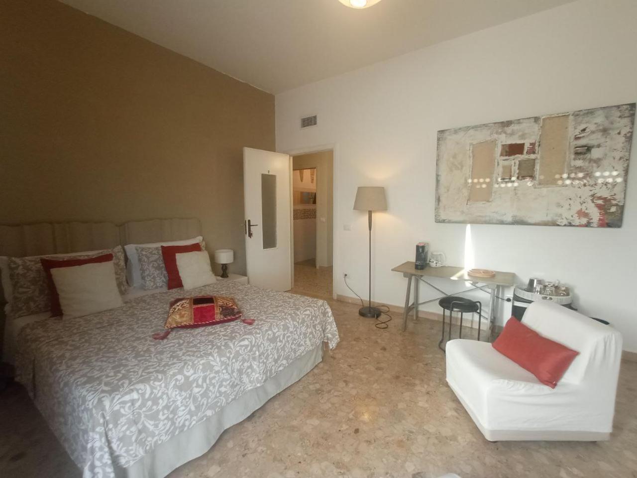 Myhouse Hotel Olbia Luaran gambar